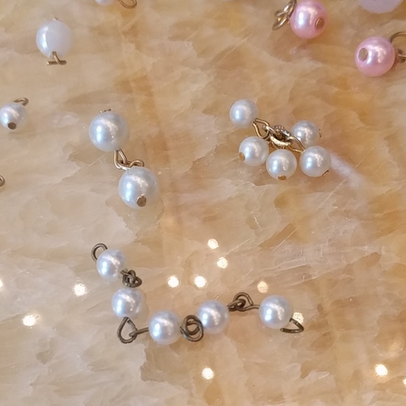 CRAFTY SUPPLIES! Faux Pearls - Picture 3 of 3